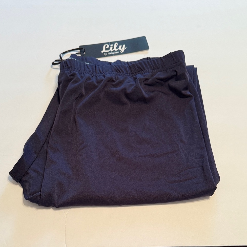 CLEARANCE Lily Navy blue leggings